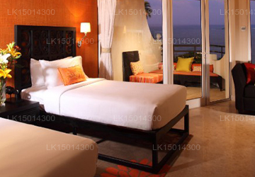 Deluxe Sea View Twin Bed Room
