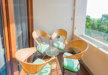 Deluxe Double Room With Garden View And Terrace