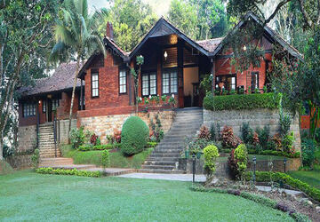 Homes Bungalow by Tree of Life, Kandy