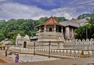 The Last Kingdom Of Ceylon Kandy