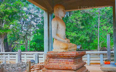 Samadhi-Statue