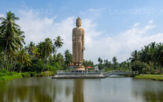 Peraliya Buddha Statue