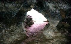 マハレナマ洞窟