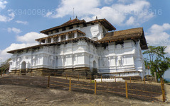 Lankathilaka Viharaya