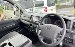 Toyota Hiace KDH 200